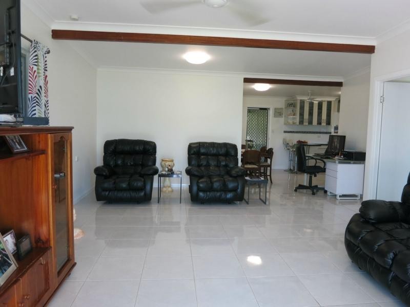 83 Roma Street, Cardwell QLD 4849