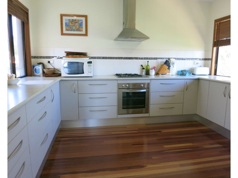 51 Marine Parade, Cardwell QLD 4849