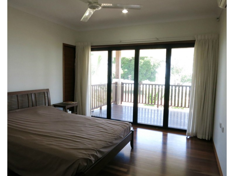 51 Marine Parade, Cardwell QLD 4849