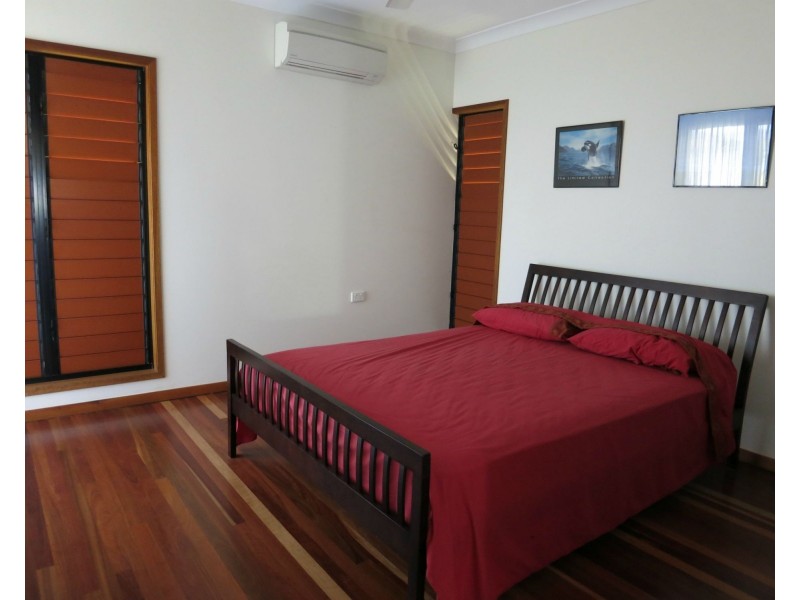 51 Marine Parade, Cardwell QLD 4849