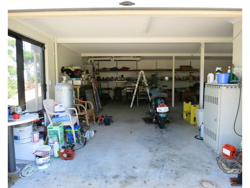 51 Marine Parade, Cardwell QLD 4849