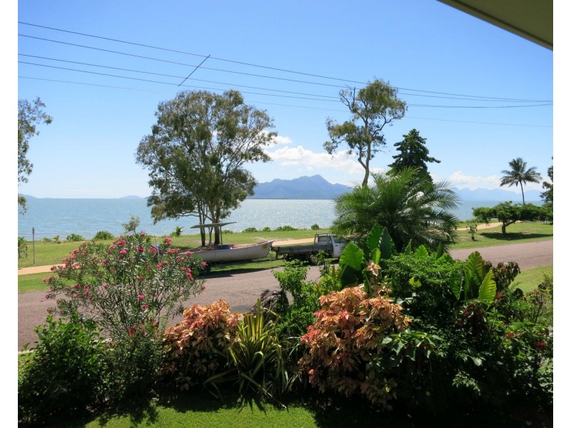 51 Marine Parade, Cardwell QLD 4849