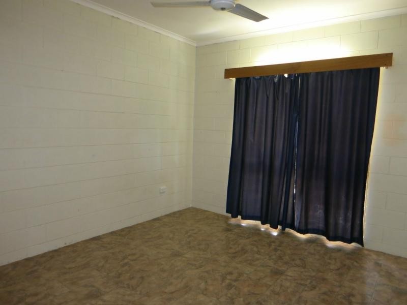 15 White Street, Cardwell QLD 4849