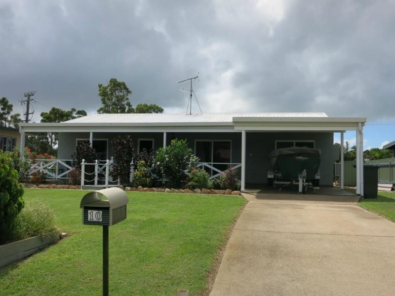 10 Lawson Drive, Cardwell QLD 4849