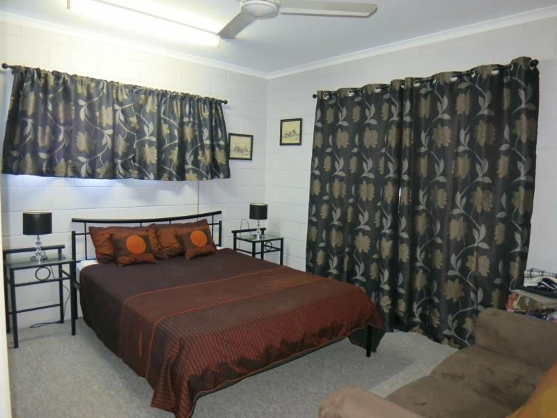 10 Lawson Drive, Cardwell QLD 4849