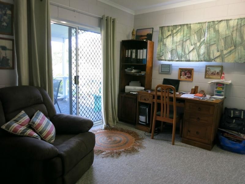 10 Lawson Drive, Cardwell QLD 4849