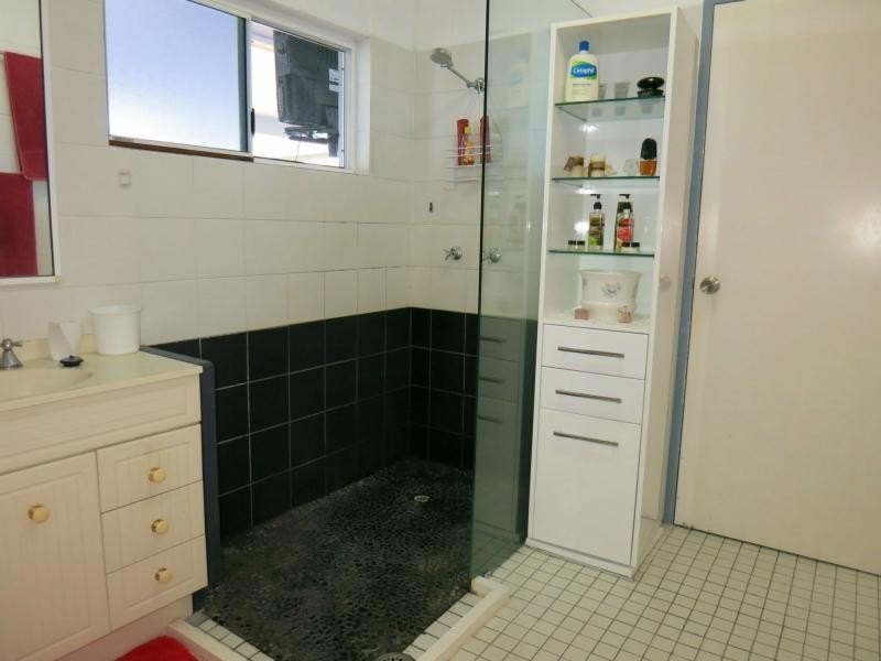 10 Lawson Drive, Cardwell QLD 4849