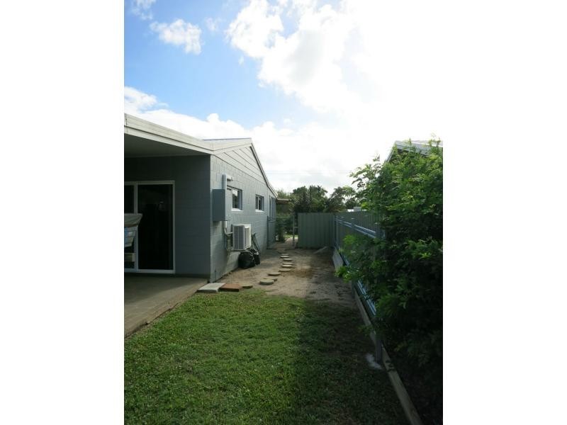 10 Lawson Drive, Cardwell QLD 4849