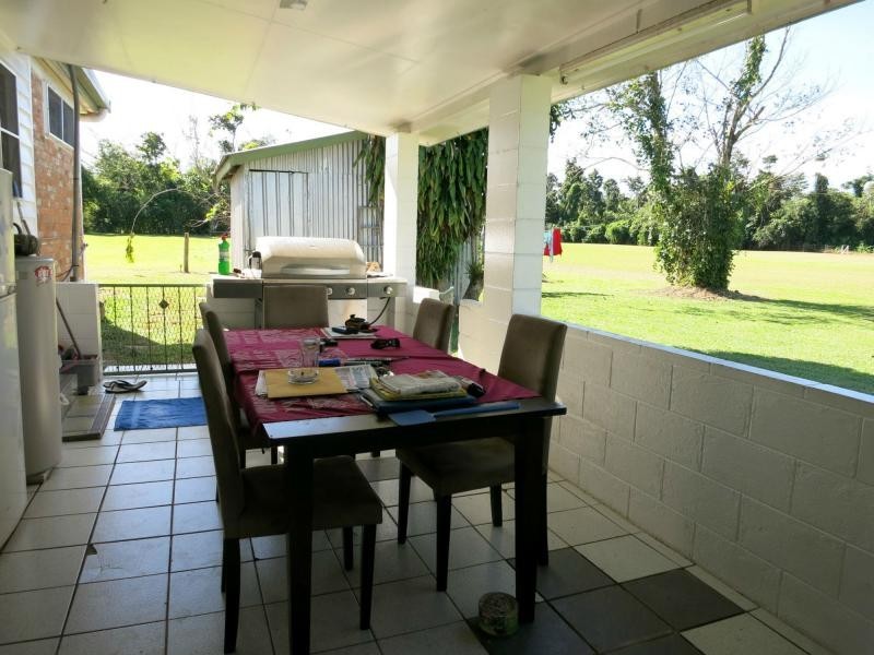 57162 Bruce Highway, Bilyana QLD 4854