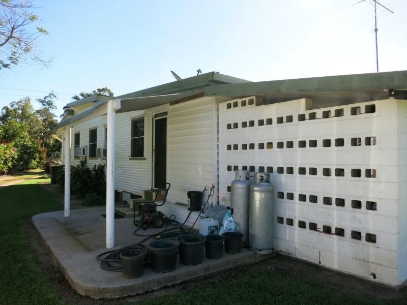 57162 Bruce Highway, Bilyana QLD 4854