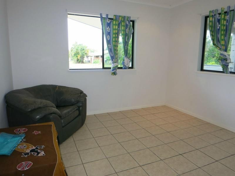 16 Landsdown Street, Cardwell QLD 4849