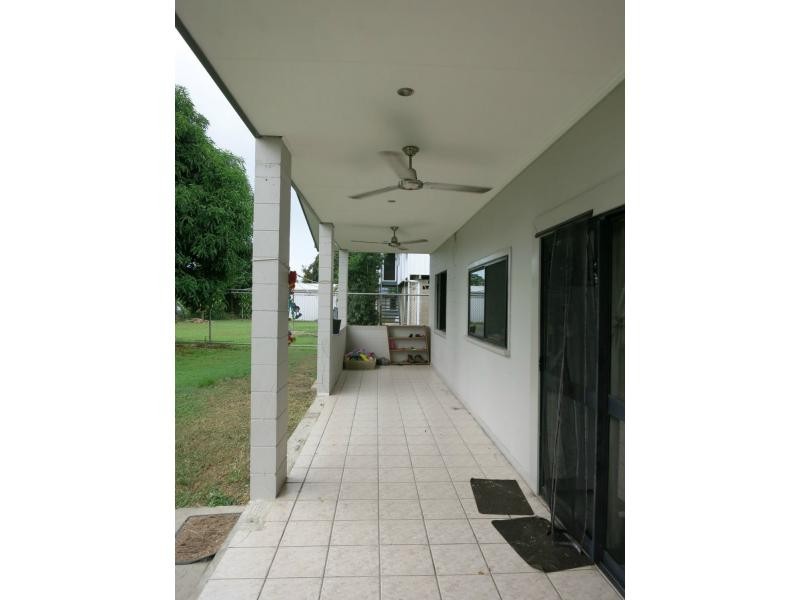 16 Landsdown Street, Cardwell QLD 4849