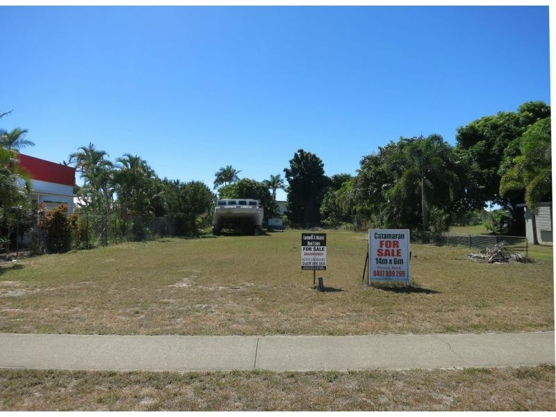 208 Victoria Street, Cardwell QLD 4849