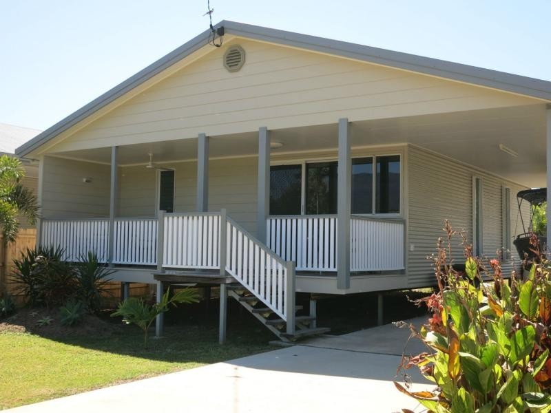 80 Roma Street, Cardwell QLD 4849