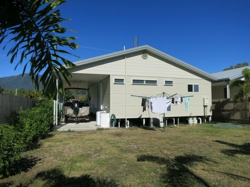 80 Roma Street, Cardwell QLD 4849
