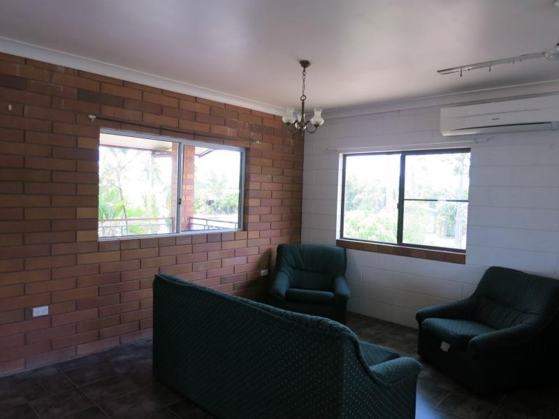 39 White Street, Cardwell QLD 4849