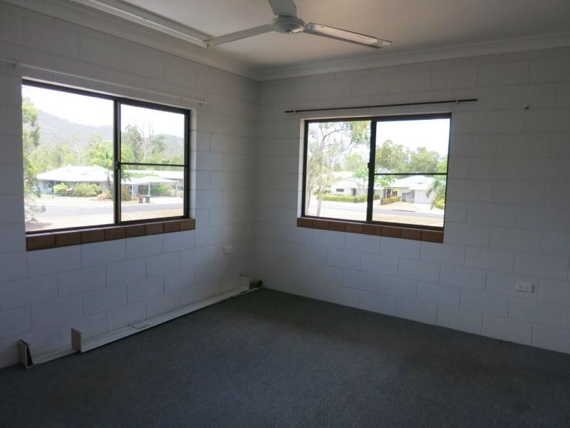 39 White Street, Cardwell QLD 4849