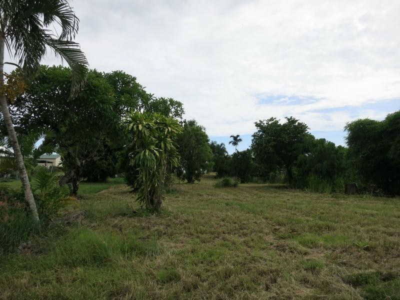 172 Victoria Street, Cardwell QLD 4849