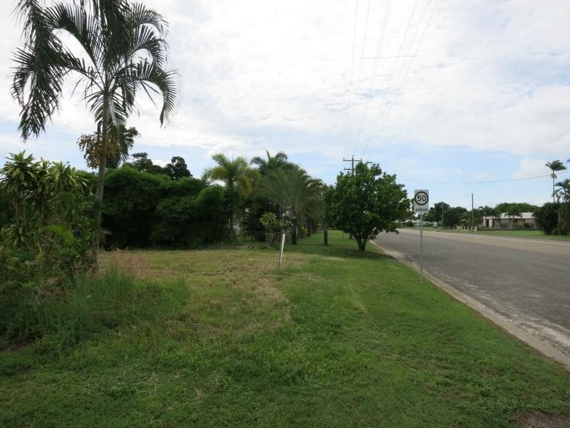 172 Victoria Street, Cardwell QLD 4849