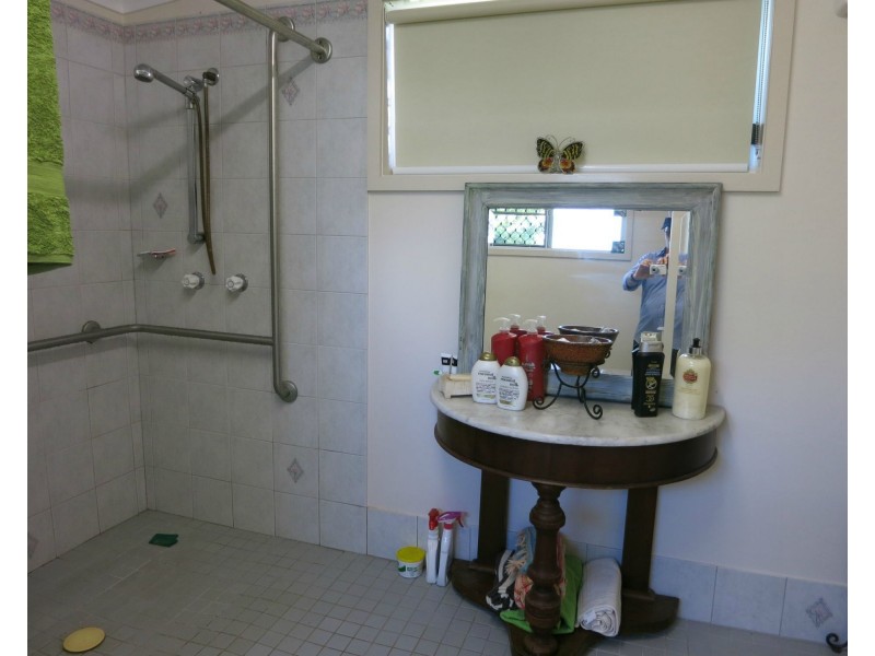 11 Jamieson Street, Cardwell QLD 4849