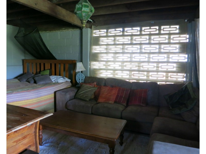 11 Jamieson Street, Cardwell QLD 4849