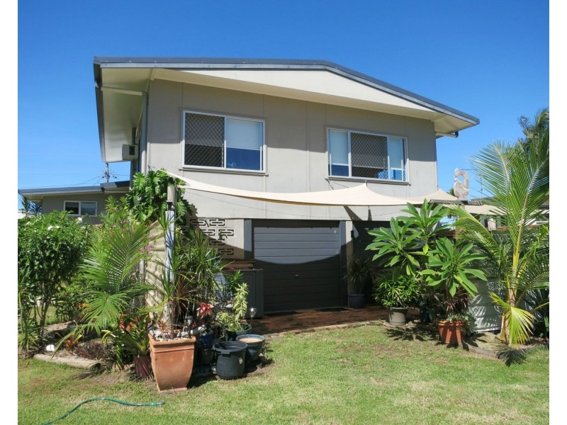 11 Jamieson Street, Cardwell QLD 4849