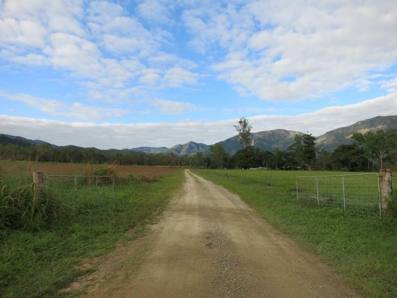 L44 Murray Falls Road, Murray Upper QLD 4854