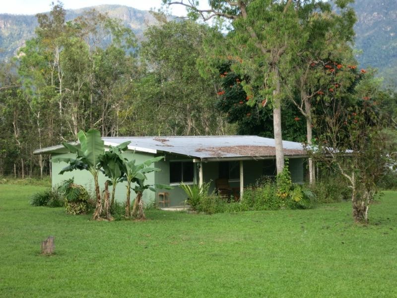 L44 Murray Falls Road, Murray Upper QLD 4854