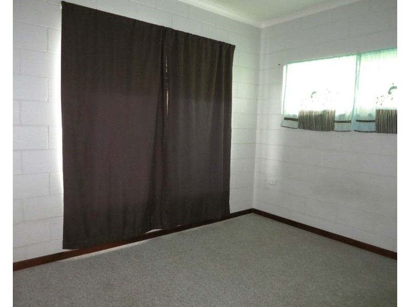 6 Ferguson Street, Cardwell QLD 4849