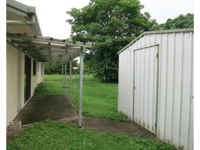 6 Ferguson Street, Cardwell QLD 4849