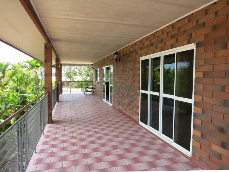 39 White Street, Cardwell QLD 4849