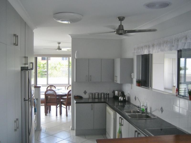 63 Marine Parade, Cardwell QLD 4849