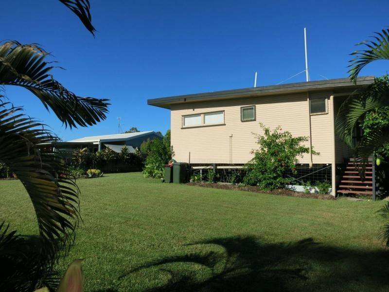 12 Lawson Drive, Cardwell QLD 4849