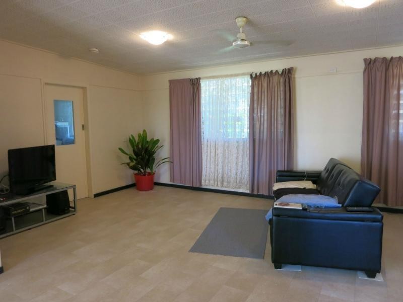 12 Lawson Drive, Cardwell QLD 4849