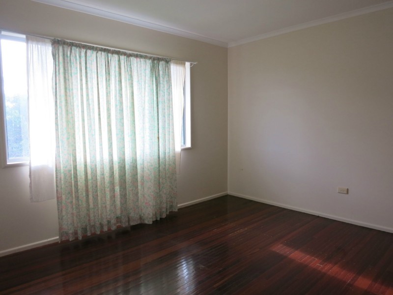 160 Bowen Street, Cardwell QLD 4849