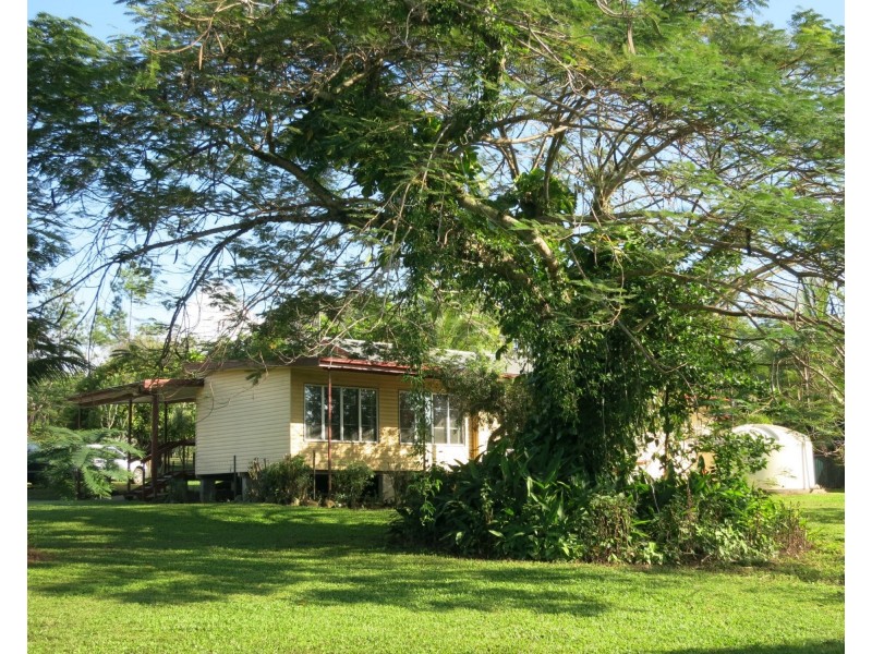56348 Bruce Highway, Kennedy QLD 4816