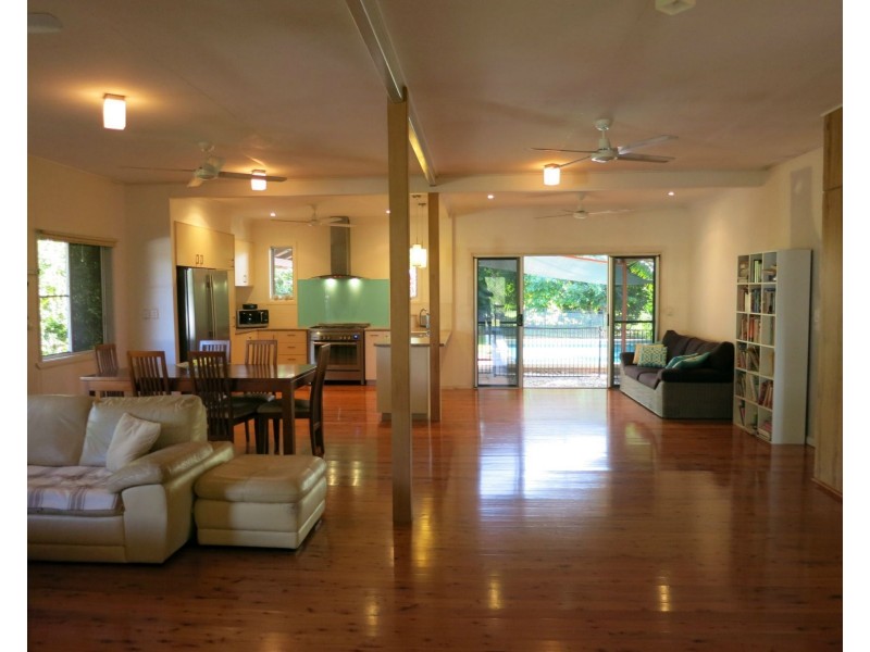 56348 Bruce Highway, Kennedy QLD 4816