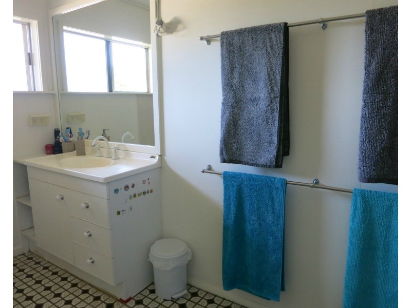 56348 Bruce Highway, Kennedy QLD 4816