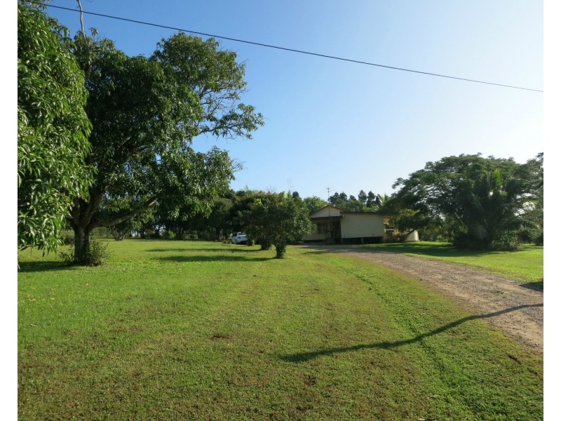 56348 Bruce Highway, Kennedy QLD 4816
