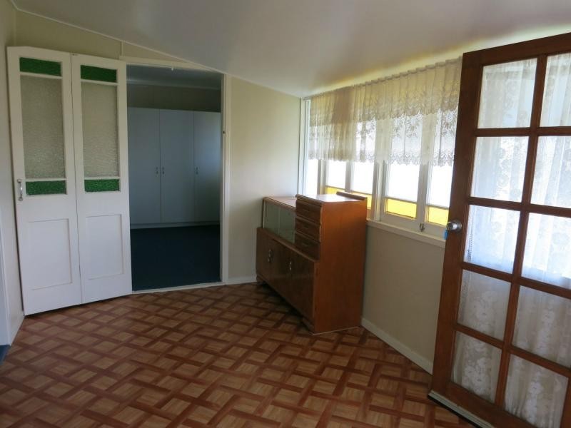 25 Panos Street, Cardwell QLD 4849