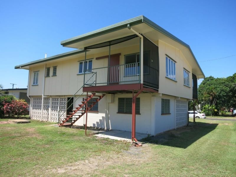 12 Eden Street, Cardwell QLD 4849