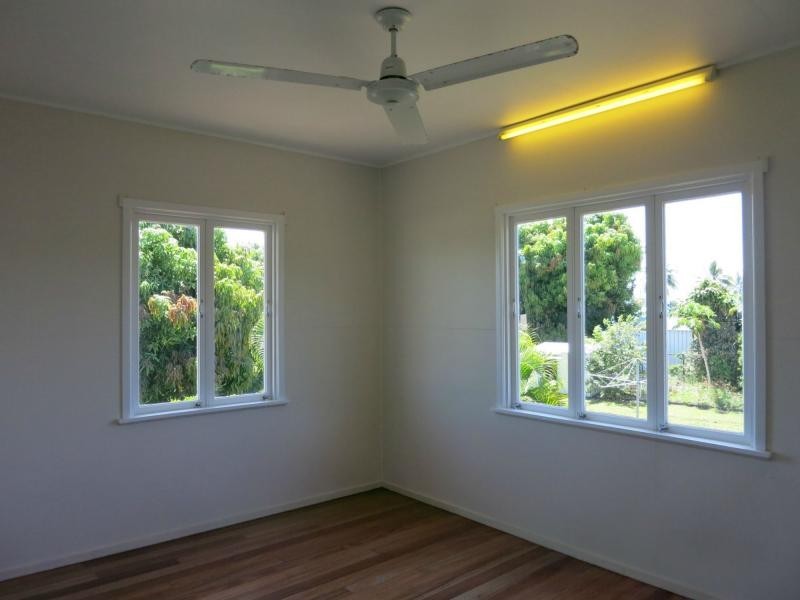 12 Eden Street, Cardwell QLD 4849