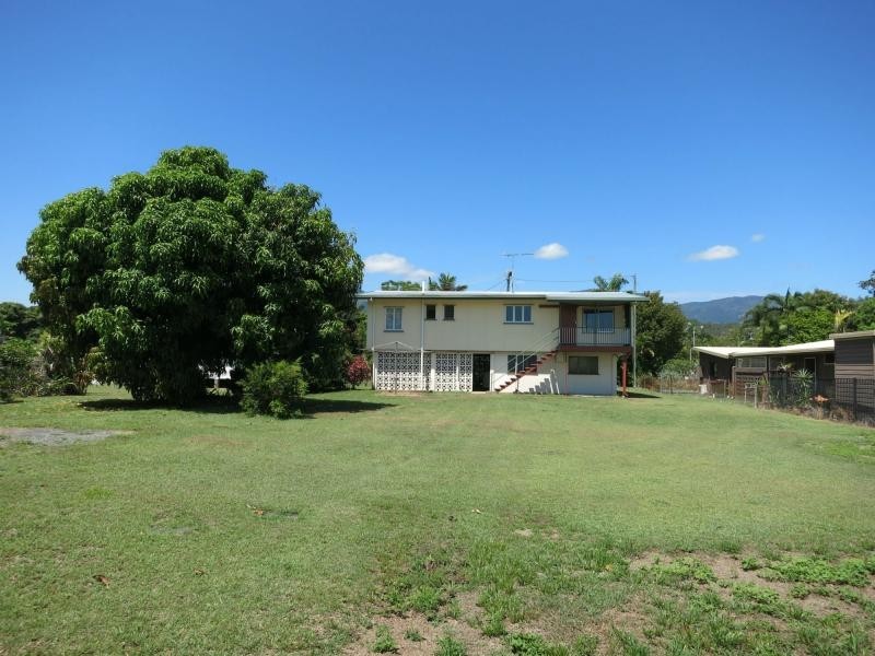 12 Eden Street, Cardwell QLD 4849