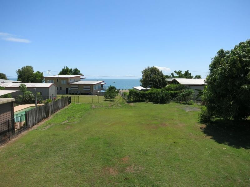 12 Eden Street, Cardwell QLD 4849