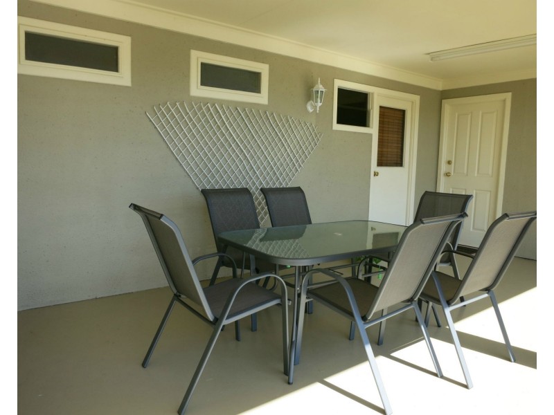 207 Victoria Street, Cardwell QLD 4849