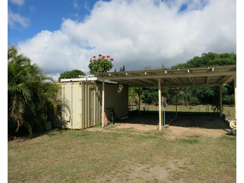 207 Victoria Street, Cardwell QLD 4849