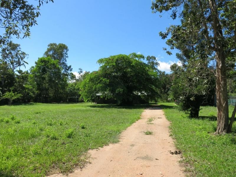 35 Curtis Road, Carruchan QLD 4816