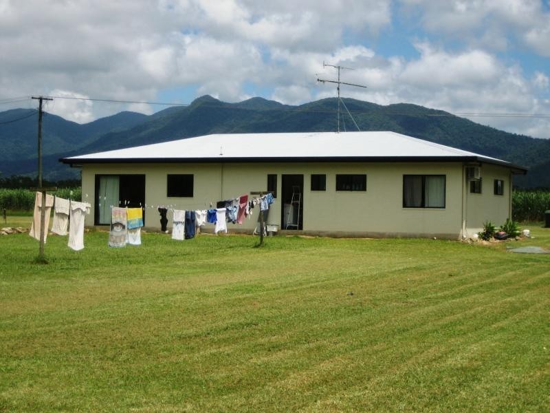 L15 Curtis Road, Carruchan QLD 4816