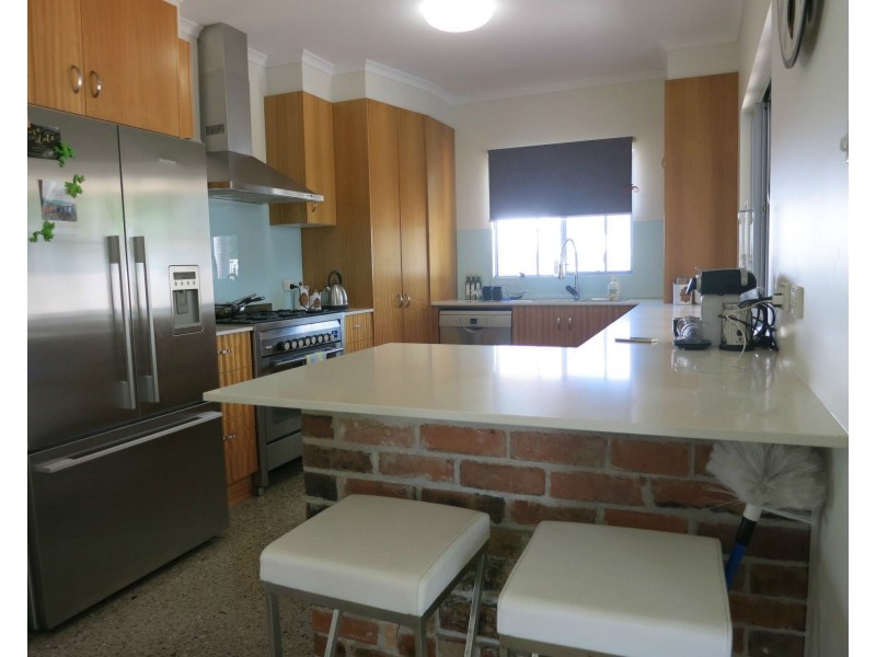 36 Gregory Street, Cardwell QLD 4849