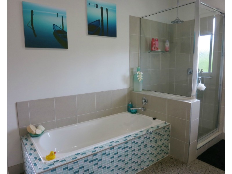 36 Gregory Street, Cardwell QLD 4849